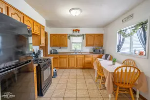 2350 Newton St, Lake Station, IN 46405 - Photo 9