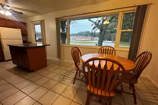 4022 Cleveland Ave, Michigan City, IN 46360 - Photo 5
