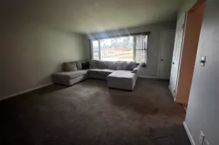 4022 Cleveland Ave, Michigan City, IN 46360 - Photo 9