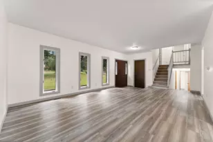 1413 W 985 N, Lake Village, IN 46349 - Photo 5