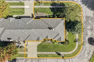 3600 Westbridge Dr, Valparaiso, IN 46383 - Photo 27