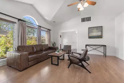 3600 Westbridge Drive, Valparaiso, IN 46383 - Photo 7