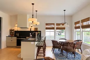 530 Scenic View Ave, Valparaiso, IN 46385 - Photo 15