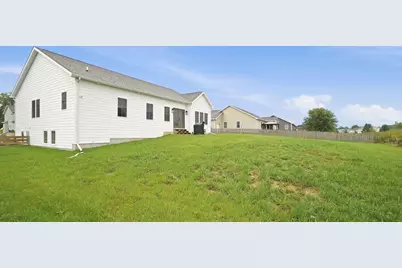 530 Scenic View Avenue, Valparaiso, IN 46385 - Photo 41