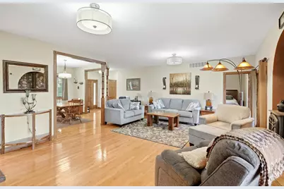 5932 County Rd 1400 N, Wheatfield, IN 46392 - Photo 5