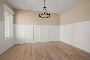 9400 Iris Dr, Saint John, IN 46373 - Photo 9