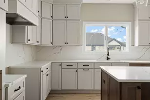 9400 Iris Dr, Saint John, IN 46373 - Photo 15