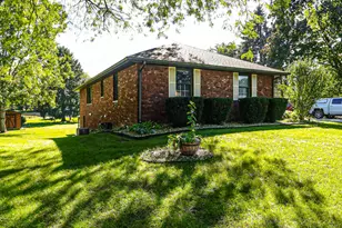 2408 W Pepperidge Ct, La Porte, IN 46350 - Photo 7