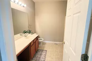 1107 Poppyfield Pl, Schererville, IN 46375 - Photo 7