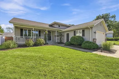 613 N Forest Avenue, Griffith, IN 46319 - Photo 1