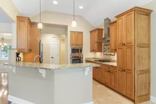 910 Hawk Cir, Crown Point, IN 46307 - Photo 13