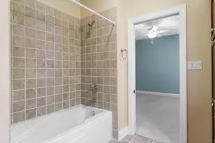 910 Hawk Cir, Crown Point, IN 46307 - Photo 25