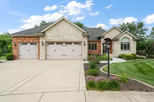 910 Hawk Cir, Crown Point, IN 46307 - Photo 43