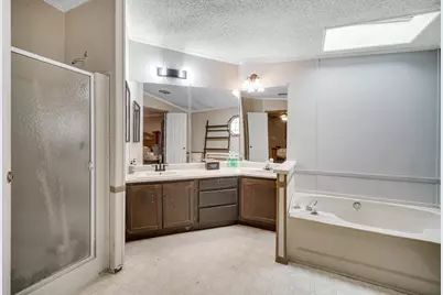 103 N Chicago Street, Hebron, IN 46341 - Photo 11
