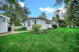103 N Chicago St, Hebron, IN 46341 - Photo 17