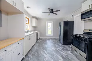312 S Weston St, Rensselaer, IN 47978 - Photo 17