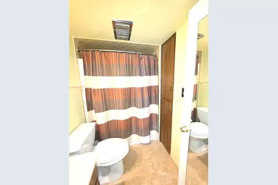 2300 Bordeaux Walk #B2, Highland, IN 46322 - Photo 35