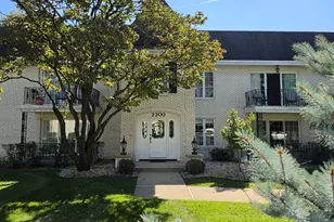 2300 Bordeaux Walk, Highland, IN 46322 - Photo 1