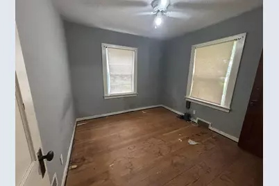 808 N 3rd Street, Kentland, IN 47951 - Photo 5