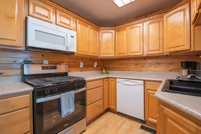 114 E Manor Drive, Griffith, IN 46319 - Photo 21