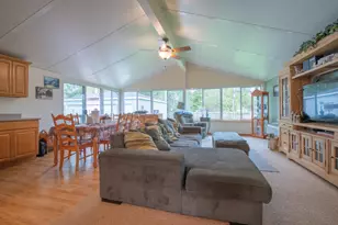 114 E Manor Dr, Griffith, IN 46319 - Photo 25