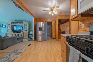 114 E Manor Dr, Griffith, IN 46319 - Photo 31