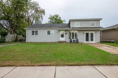 114 E Manor Drive, Griffith, IN 46319 - Photo 1