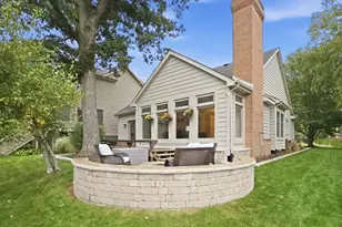5011 Waters Edge Dr, Valparaiso, IN 46383 - Photo 27