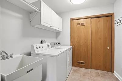 9831 Hart Street, Saint John, IN 46373 - Photo 17