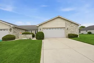 9831 Hart St, Saint John, IN 46373 - Photo 1