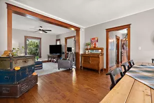 744 S 2nd St, Chesterton, IN 46304 - Photo 17
