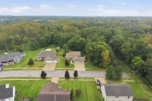 6107 Oak Valley Dr, Lowell, IN 46356 - Photo 41