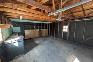 934 N Oakwood Ave, Griffith, IN 46319 - Photo 15
