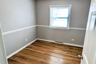 934 N Oakwood Ave, Griffith, IN 46319 - Photo 9