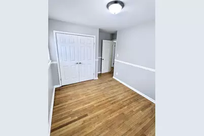 934 N Oakwood Avenue, Griffith, IN 46319 - Photo 11