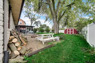 1856 S River Dr, Munster, IN 46321 - Photo 27