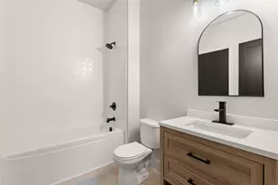 155 N 350 W, Valparaiso, IN 46385 - Photo 57