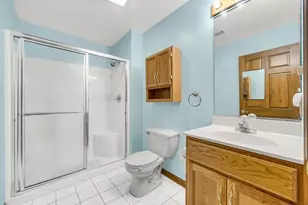 9243 Waymond Ave, Highland, IN 46322 - Photo 15
