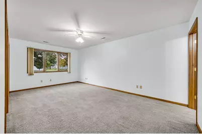 9243 Waymond Avenue, Highland, IN 46322 - Photo 13
