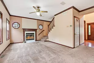 1168 Capitol Dr, Hobart, IN 46342 - Photo 11