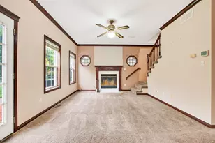 1168 Capitol Dr, Hobart, IN 46342 - Photo 9