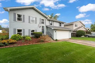 1250 Woodhollow Ct, Schererville, IN 46375 - Photo 1