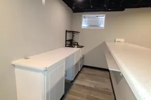 8538 Montfort Dr, Saint John, IN 46373 - Photo 15