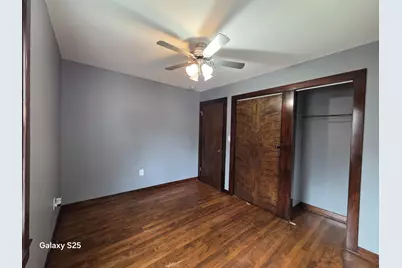 6620 W 25th Avenue, Gary, IN 46406 - Photo 7