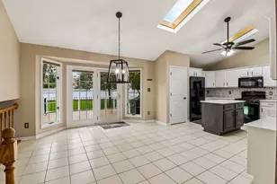 12701 Goldenrod Pl, Saint John, IN 46373 - Photo 9