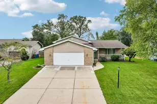 12701 Goldenrod Pl, Saint John, IN 46373 - Photo 1