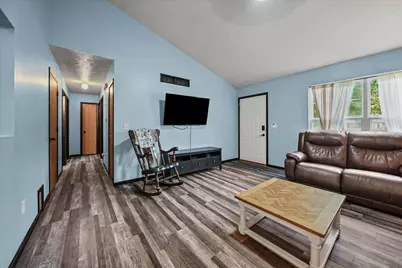 906 Lilly Court, La Porte, IN 46350 - Photo 7