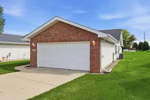 398 Golden Oak Dr, Crown Point, IN 46307 - Photo 23