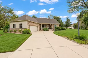 2461 Aeropostale Dr, Chesterton, IN 46304 - Photo 3