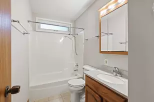 17524 Willowbrook Dr, Lowell, IN 46356 - Photo 13